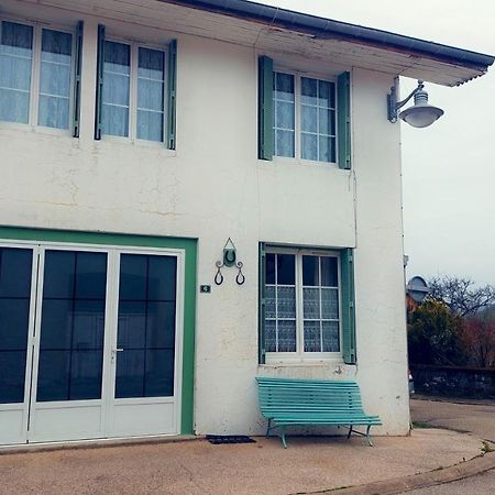 Maison Confortable Avec Vue Sur La Montagne A Charix מראה חיצוני תמונה