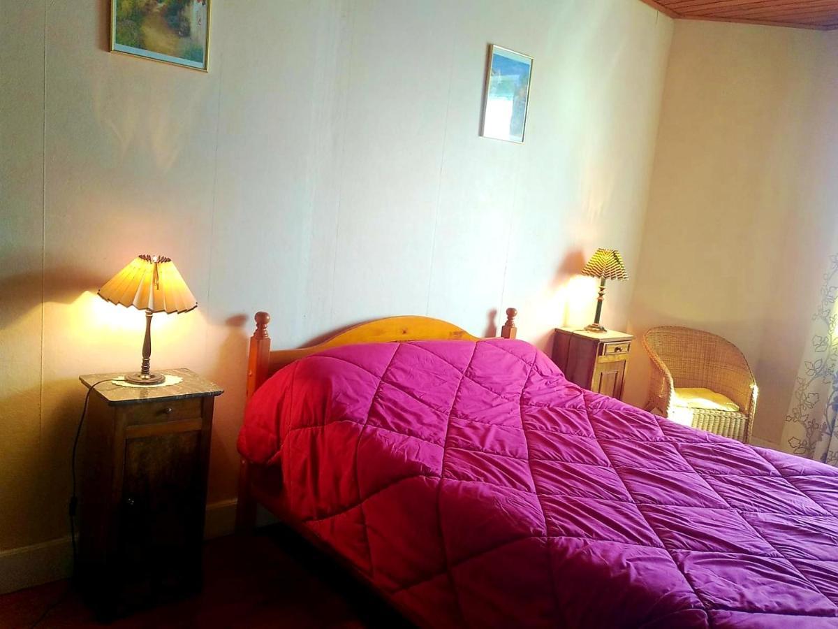 Maison Confortable Avec Vue Sur La Montagne A Charix מראה חיצוני תמונה